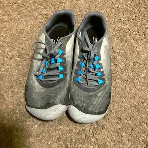 Merrell barefoot women’s shoes